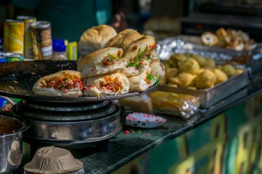 Уличная еда ползать в Калькутте